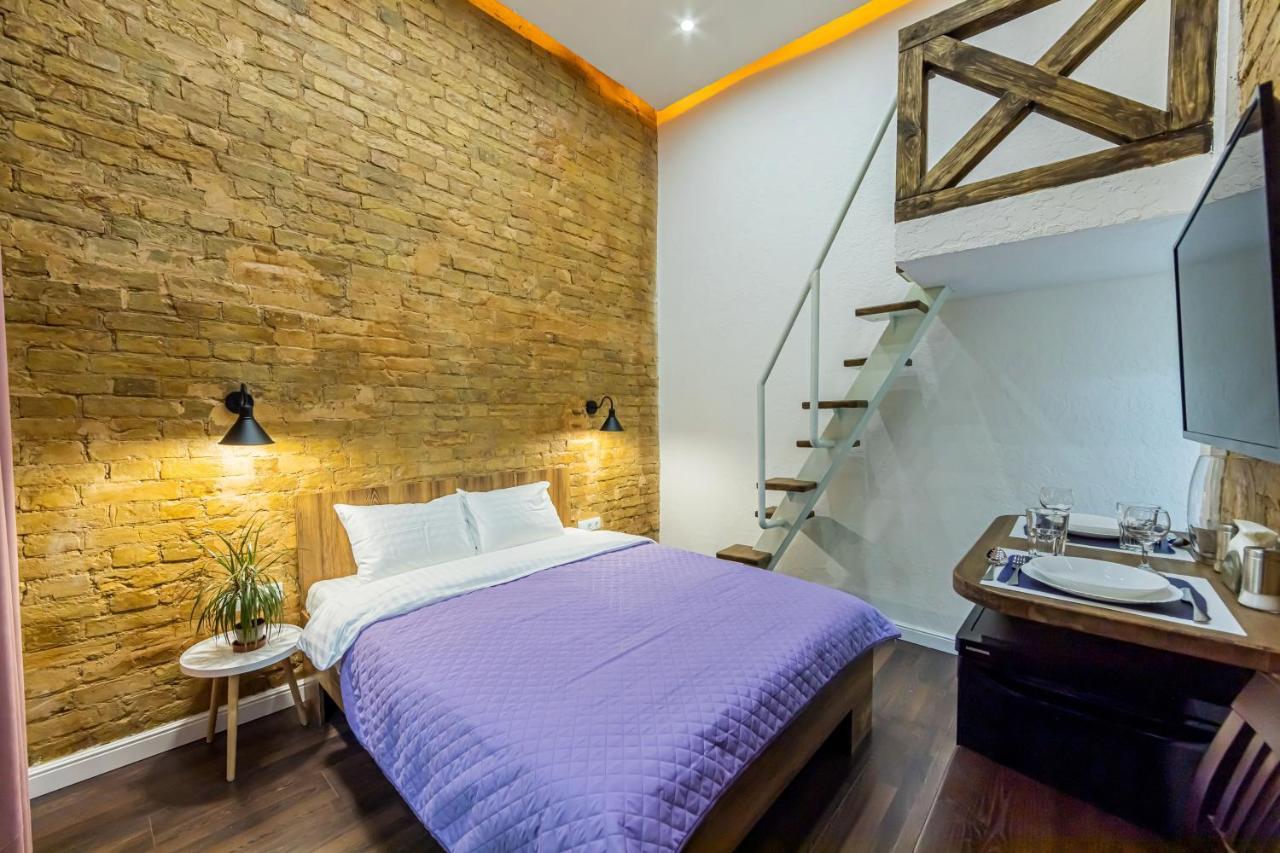Kyiv Brown Loft Apartment Ngoại thất bức ảnh