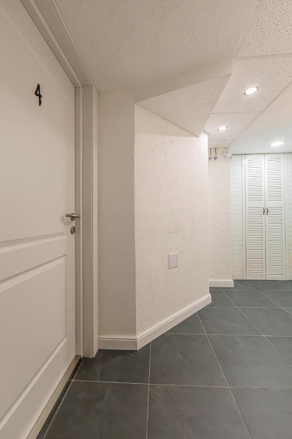 Kyiv Brown Loft Apartment Ngoại thất bức ảnh