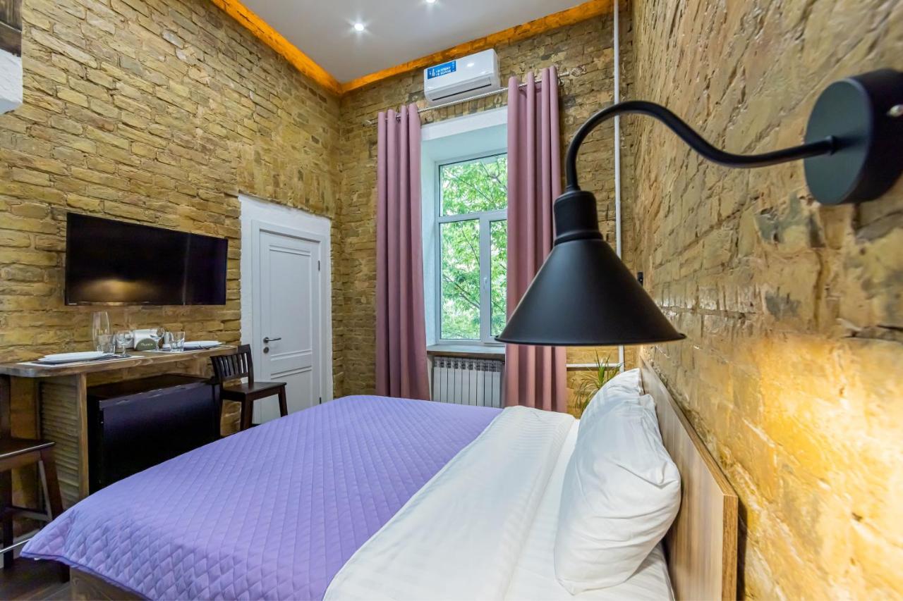 Kyiv Brown Loft Apartment Ngoại thất bức ảnh