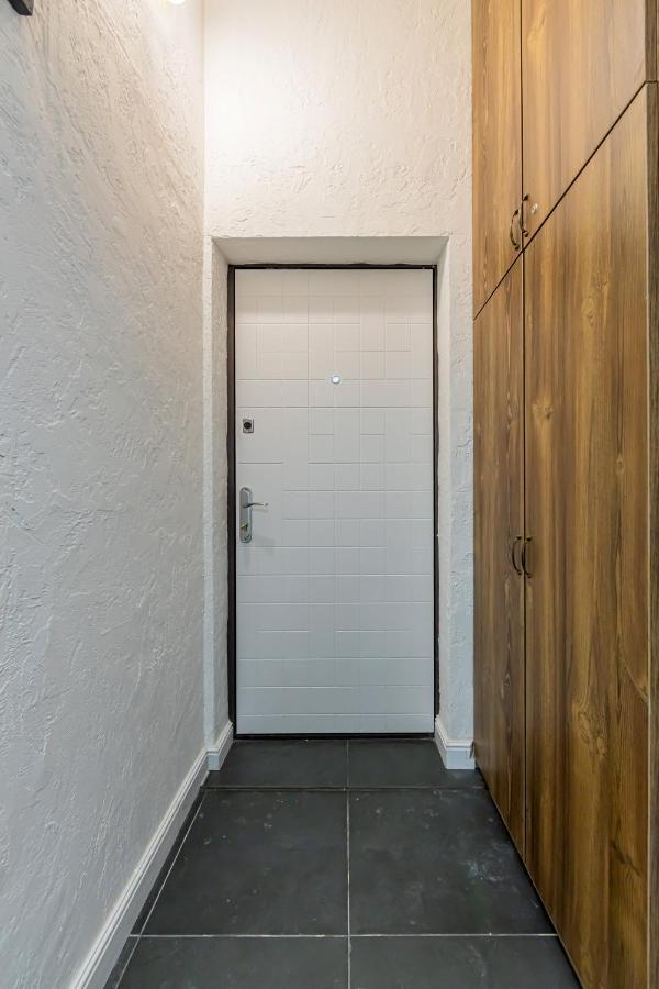 Kyiv Brown Loft Apartment Ngoại thất bức ảnh